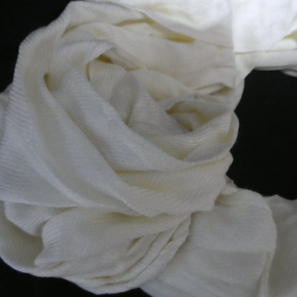 Sheer Shawl | Plaid Dyed | Cream - Picture 12 of 14